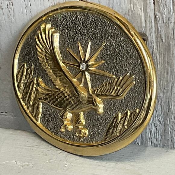 Soaring Eagle Rhinestone Center Sunburst Belt Buckle Patriotic - Picture 3 of 6
